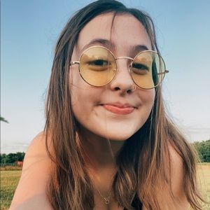 Meet your Posher, Adelyn